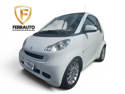 Usata Smart ForTwo Coupé Passion 71 CV (52 kW) 2011 Bianco Coupé