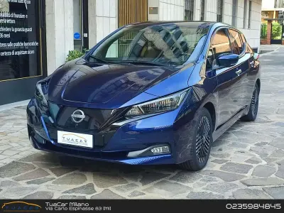 Usata Nissan Leaf N-Connecta 108 kW (148 CV) 2023 Blu Utilitaria