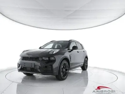 Nuova Lynk & Co 01 261 CV (191 kW) 2026 Nero SUV