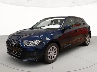 Usata Audi A1 Sportback Business 110 CV (80 kW) 2024 Blu navarra metallizzato Utilitaria