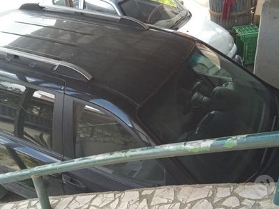 Usata Kia Carnival EX 145 CV (106 kW) 2007 Nero Monovolume