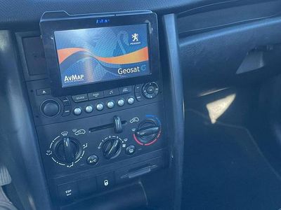 Usata Peugeot 207 75 CV (55 kW) 2006 Nero Utilitaria