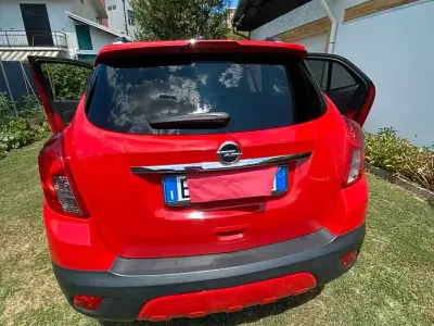 Usata Opel Mokka 115 CV (84 kW) 2015 Rosso SUV