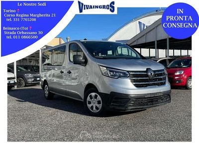 Usata Renault Trafic 150 CV (110 kW) 2023 Argento Monovolume