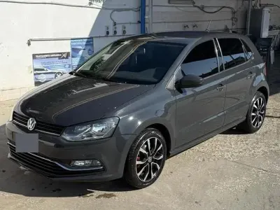 Usata VW Polo 90 CV (66 kW) 2016 Grigio Berlina