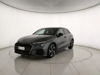 Begagnad Audi A3 S-Line 150 HK (110 kW) 2024 Grå Sedan