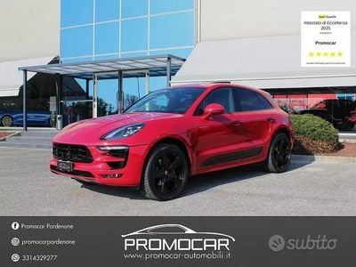 Używany Porsche Macan 250 KM (183 kW) 2017 Czerwony SUV