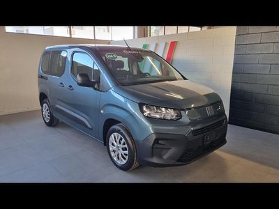 Nuova Fiat Doblò 136 CV (100 kW) 2025 Blu Monovolume