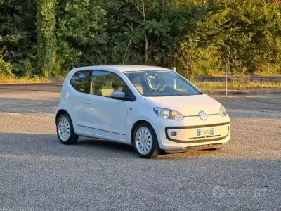 Usata VW up! 75 CV (55 kW) 2012 Bianco Utilitaria