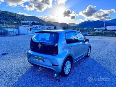 VW up!