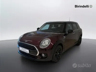 Usata Mini One Clubman 116 CV (85 kW) 2018 Pure burgundy Station wagon