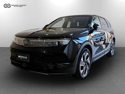 Karbon black (metallizzato) Usata 2025 Opel Grandland X SUV | 30.190 € (Molto cara)
