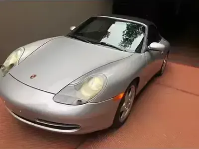 Usata Porsche 911 Carrera Cabriolet 300 CV (220 kW) 2000 Grigio Cabrio