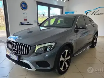 Usata Mercedes GLC250 Executive 204 CV (150 kW) 2017 Grigio SUV