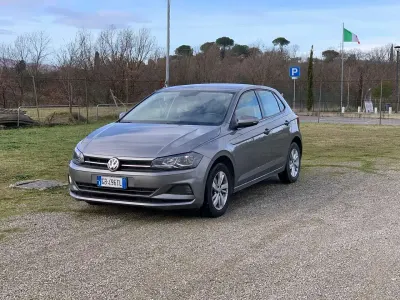 Usata VW Polo Comfortline 95 CV (69 kW) 2020 Grigio Utilitaria