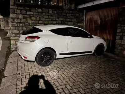 Usata Renault Mégane III 130 CV (95 kW) 2011 Bianco