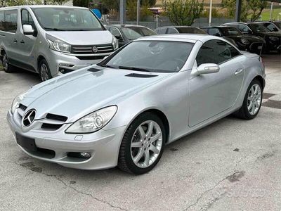 usata Mercedes SLK350 v6 -cambio manuale - 2004