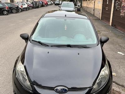 Usata Ford Fiesta 75 CV (55 kW) 2011 Nero Utilitaria