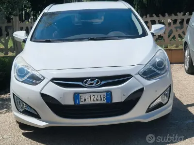 Usata Hyundai i40 140 CV (102 kW) 2014 Bianco Station wagon