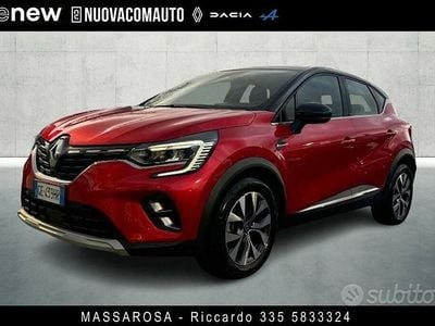 Usata Renault Captur Intens 160 CV (117 kW) 2021 Rosso SUV