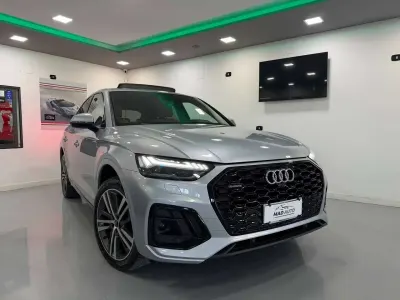 Usata Audi Q5 Sportback S-Line 204 CV (150 kW) 2021 Argento SUV