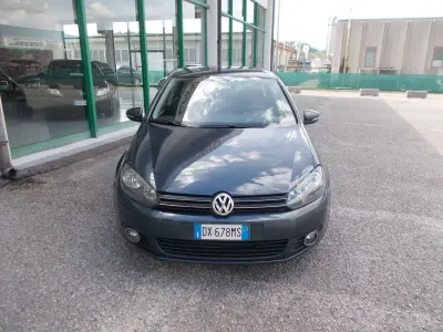 Usata VW Golf VI Comfortline 110 CV (80 kW) 2009 Blu/azzurro Utilitaria