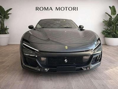 Nuova Ferrari Purosangue 725 CV (533 kW) 2025 Grigio silverstone 740 SUV