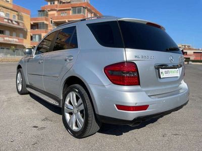 Mercedes ML320