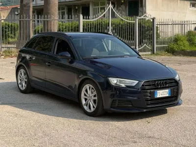 Usata Audi A3 Ambiente 116 CV (85 kW) 2018 Blu/azzurro Berlina