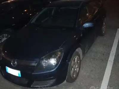 Usata Opel Astra 101 CV (74 kW) 2006 Grigio Station wagon