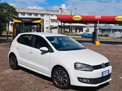 Usata VW Polo 69 CV (50 kW) 2011 Bianco Utilitaria