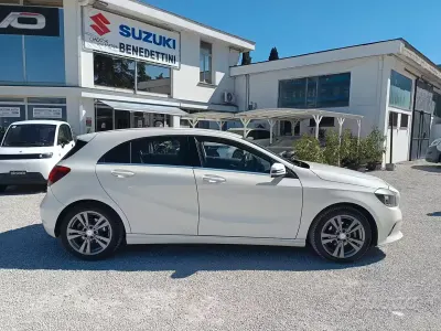 Occasion Mercedes A180 Premium 109 ch (80 kW) 2016 Blanc Berline