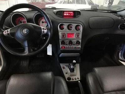 Argento Usata 2002 Alfa Romeo 156 Distinctive Berlina | 6800 € (Buon prezzo)