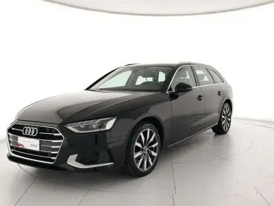 Usata Audi A4 Advanced Plus 163 CV (119 kW) 2022 Nero brillante Station wagon
