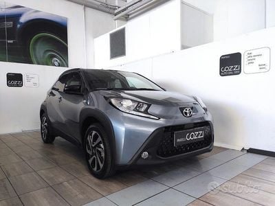 Nuova Toyota Aygo X 72 CV (52 kW) 2025 Grigio SUV