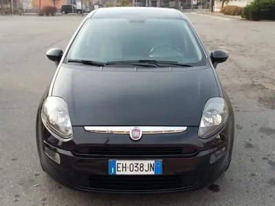 Usata Fiat Punto Evo S 75 CV (55 kW) 2011 Nero Utilitaria