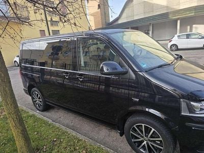 Usata VW T5 Highline 179 CV (131 kW) 2013 Nero Furgone