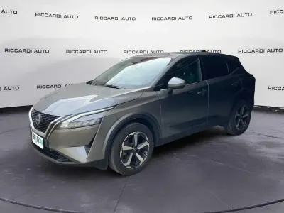 Usata Nissan Qashqai N-Connecta 158 CV (116 kW) 2023 Grigio SUV