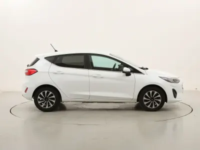 Usata Ford Fiesta Titanium 75 CV (55 kW) 2022 Biancobianco Utilitaria