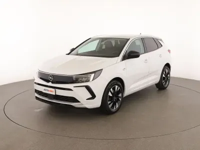 Usata Opel Grandland X Business Elegance 131 CV (96 kW) 2023 Bianco SUV