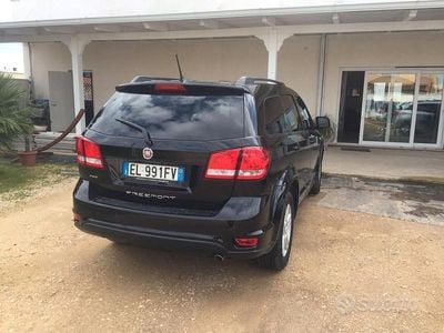 Usata Fiat Freemont 170 CV (125 kW) 2012 Nero SUV