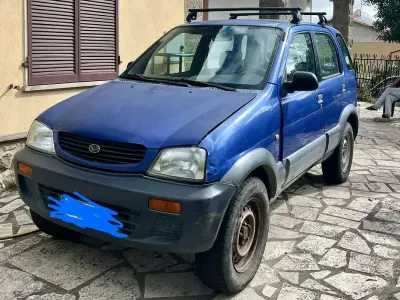 Usata Daihatsu Terios 86 CV (63 kW) 1999 Blu/azzurro SUV