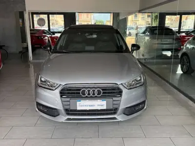 Usata Audi A1 Sportback Sport 90 CV (66 kW) 2015 Argento Utilitaria
