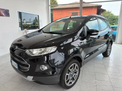 Usata Ford Ecosport Titanium 91 CV (66 kW) 2015 Nero SUV