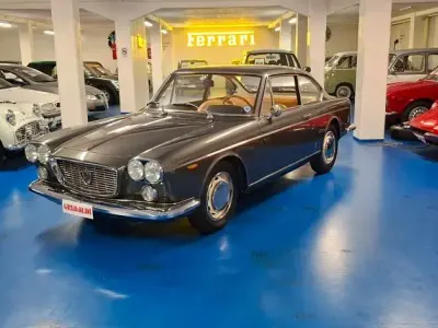 Usata Lancia Flavia 90 CV (66 kW) 1966 Grigio medio / metallizzato Coupé