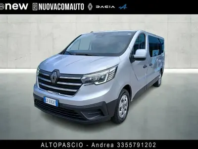 Usata Renault Trafic 149 CV (109 kW) 2024 Grigio