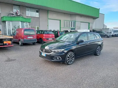 Usata Fiat Tipo Lounge 120 CV (88 kW) 2018 Nero Station wagon