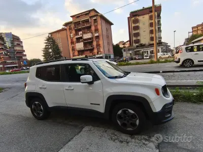 Usata Jeep Renegade Longitude 120 CV (88 kW) 2015 Bianco SUV