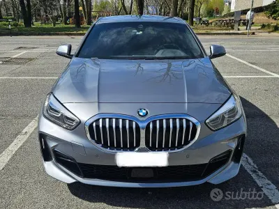 Usata BMW 116 M Sport 116 CV (85 kW) 2022 Grigio Utilitaria