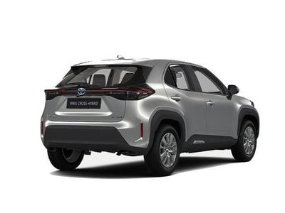 Gebraucht Toyota Yaris Cross Trend 116 PS (85 kW) 2023 Silber SUV